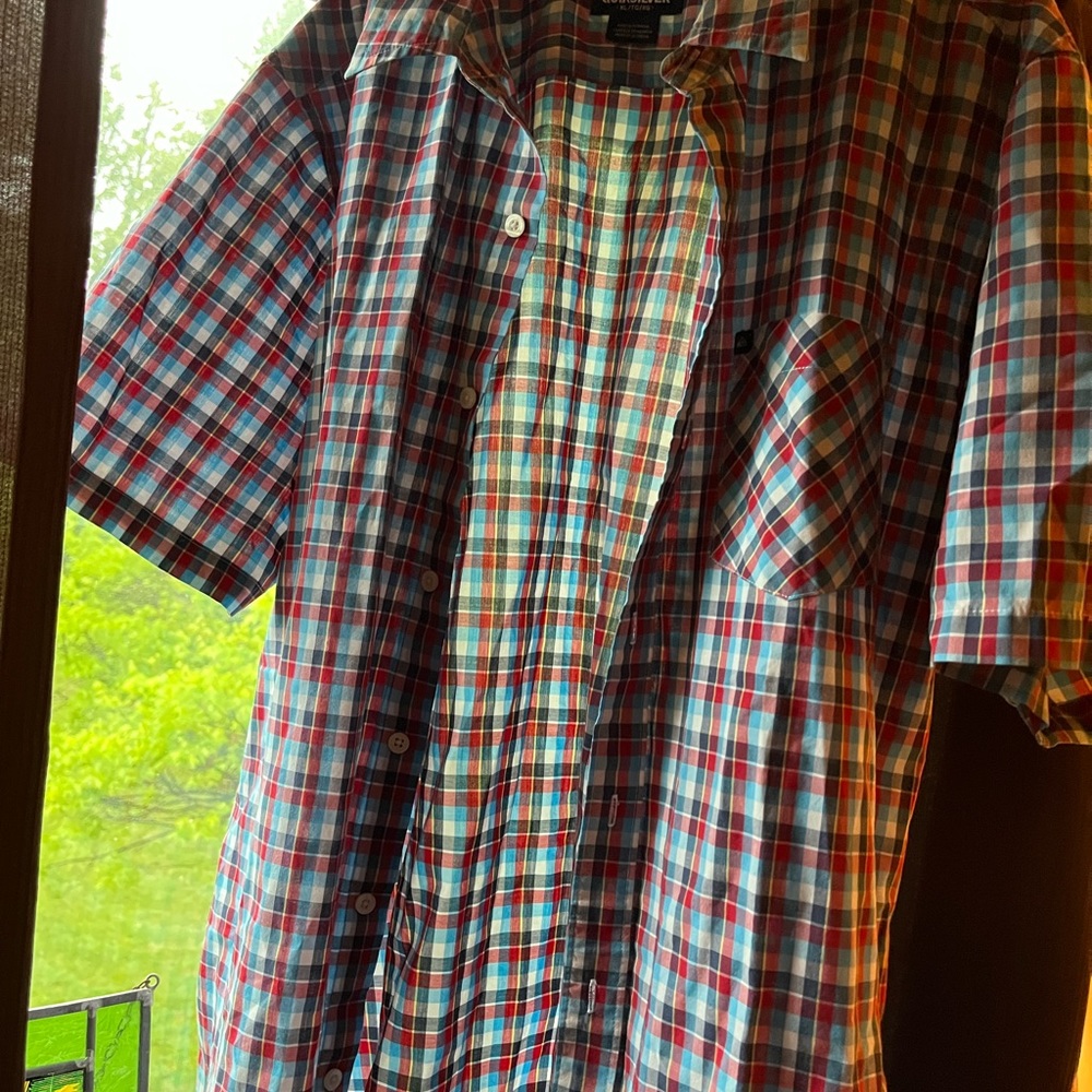 Mens S sleeve button down shirt